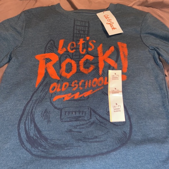 Boys NWT Let’s Rock T-shirt! Size S - Picture 4 of 5